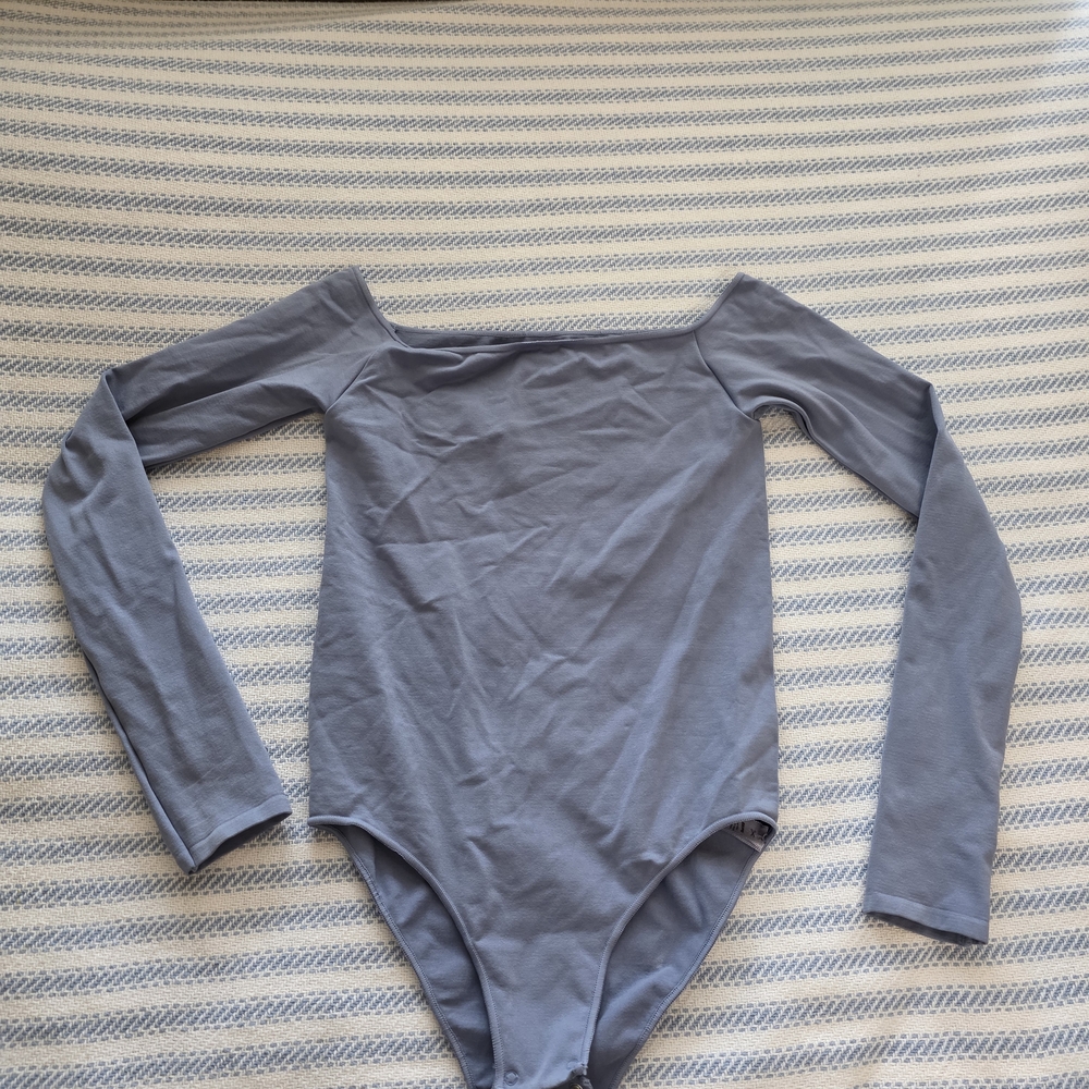 Skims Essential Off The Shoulder Long Sleeve Bodysuit